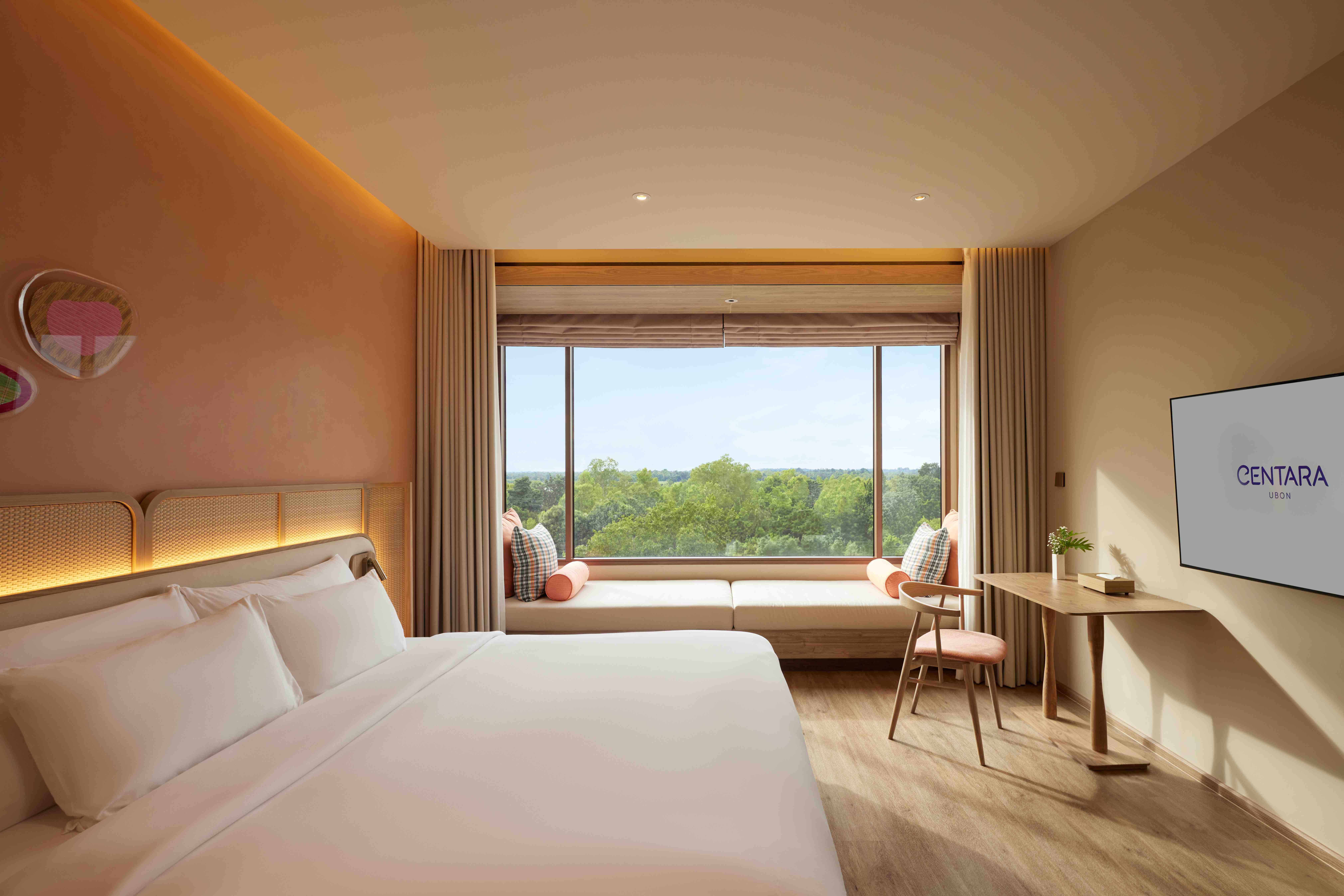 01-cub-deluxe-room-10.jpg