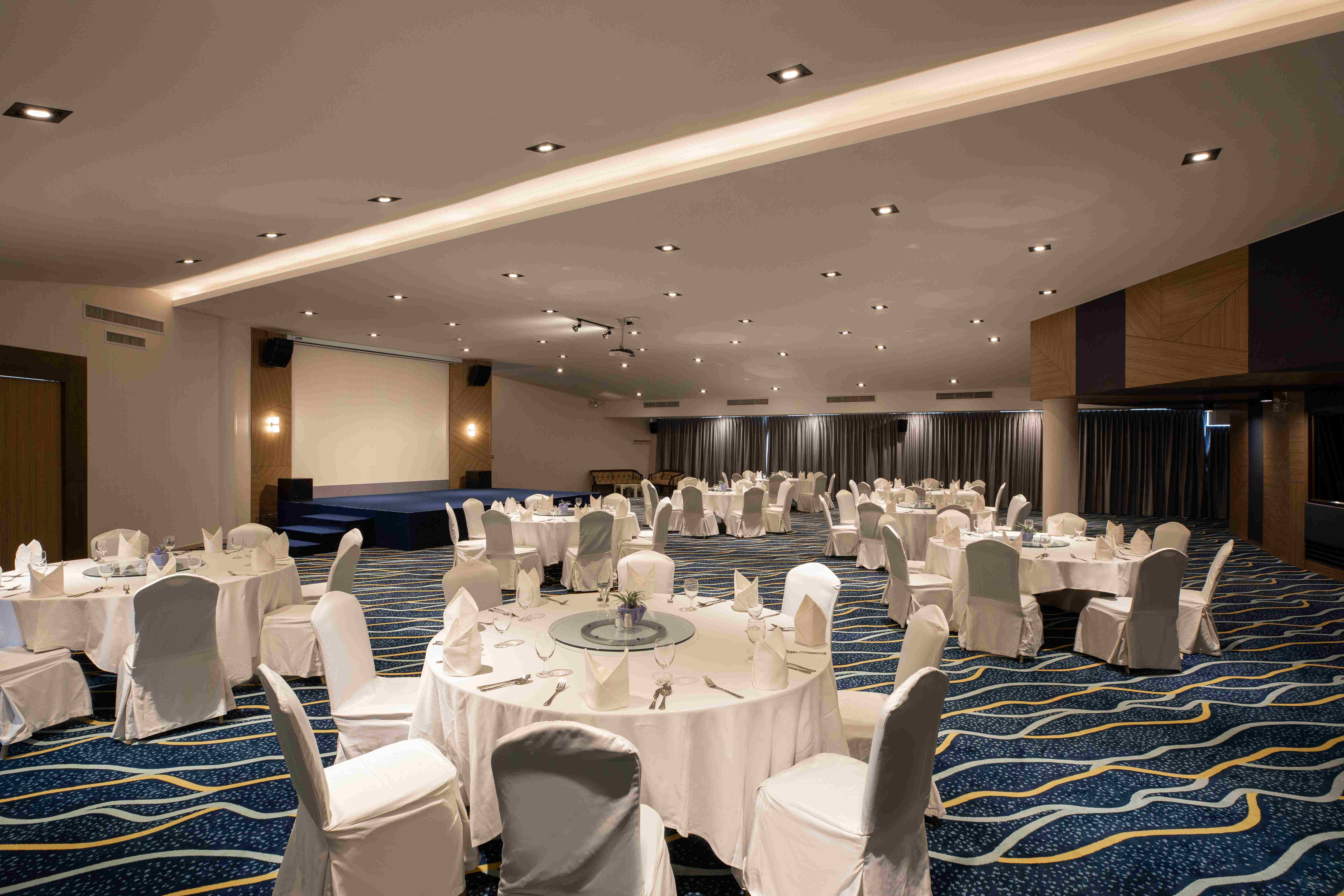 CCH_cch-blue-meeting-room-01.jpg