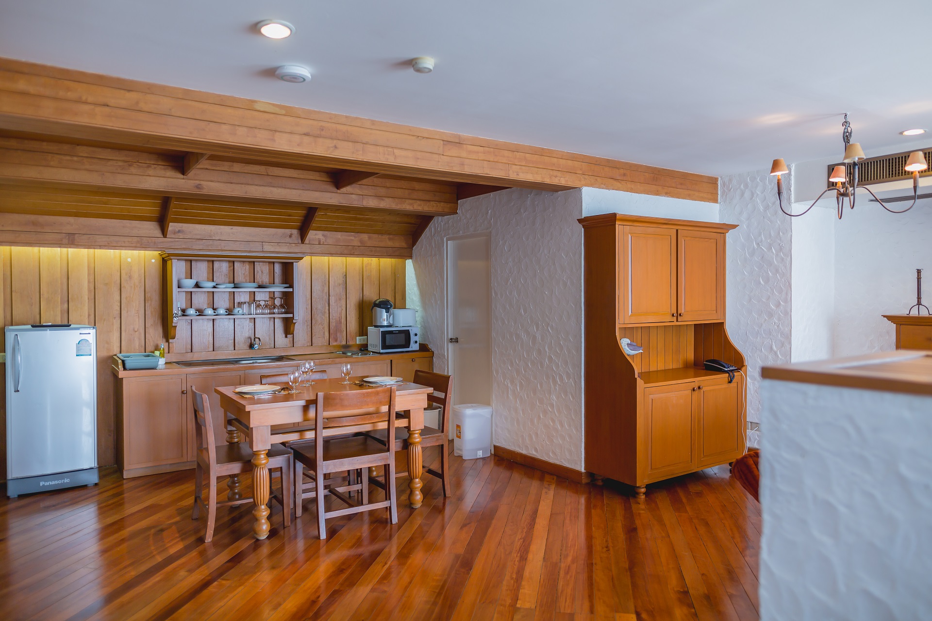 wsp_02-one-bedroom-suite-ocean-view-06.jpg